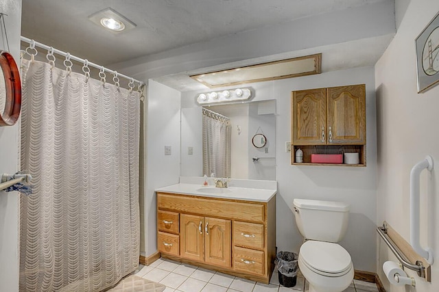 13471 Peach Grove Rd, California, KY 41007 - bathroom with baseboards, a shower with shower curtain, toilet, vanity, and tile patterned floors