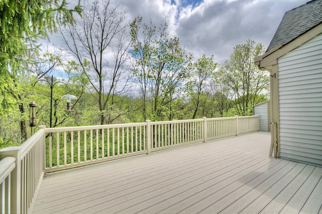 2141 Tantallon Dr, Fort Mitchell, KY 41017 - view of wooden terrace