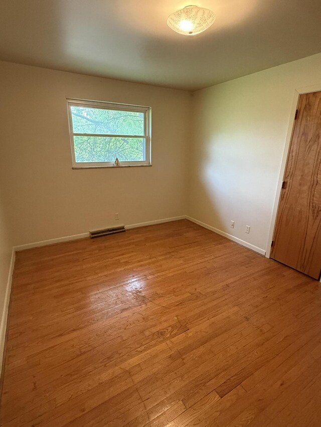 143 Capri Dr, Fort Thomas, KY 41075 - unfurnished room featuring light wood-style floors and baseboards