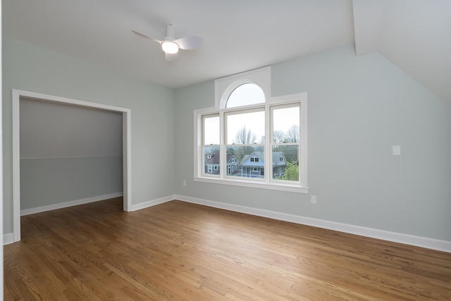 224 Wallace Ave, Covington, KY 41014 - interior space with vaulted ceiling, wood finished floors, a closet, and baseboards