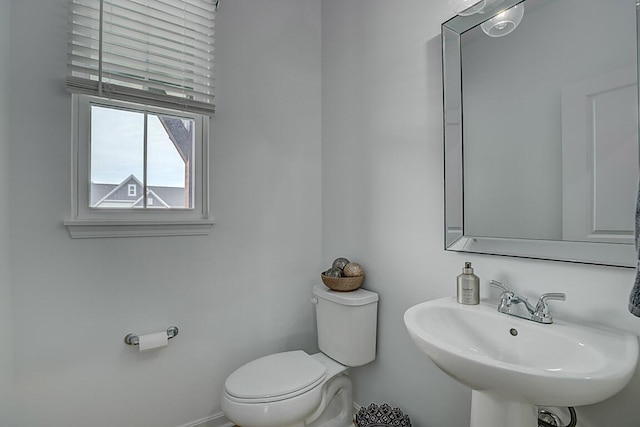 9956 Meadow Glen Dr, Independence, KY 41051 - bathroom with a sink and toilet