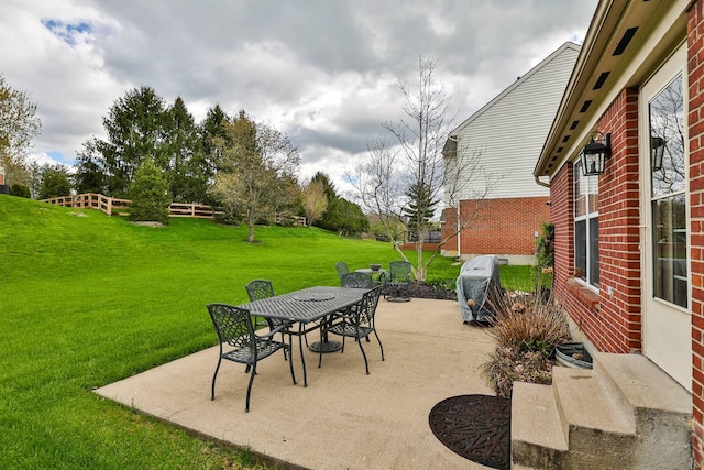 11506 Sutherland Dr, Walton, KY 41094 - view of patio featuring outdoor dining space