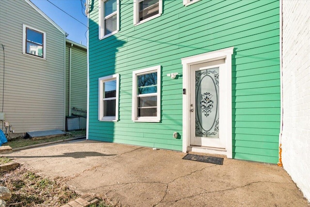 252 Pershing Ave, Covington, KY 41011 - photo 1