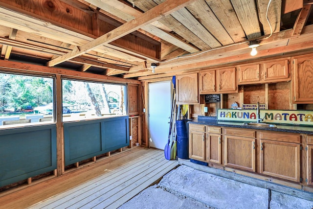 445 Elk Lake Resort Rd Unit 947-948, Owenton, KY 40359 - kitchen featuring dark countertops and light wood-type flooring