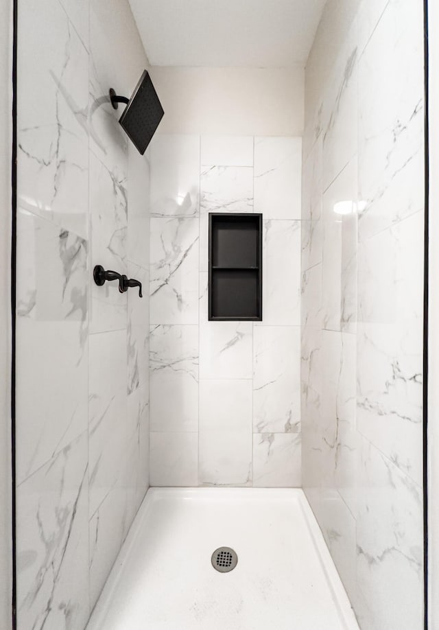 38 W 28th St, Covington, KY 41015 - full bath featuring a marble finish shower
