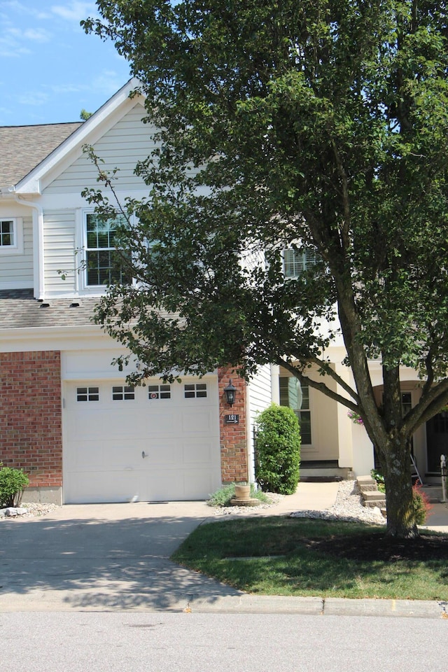 121 Wellington Dr, Florence, KY 41042