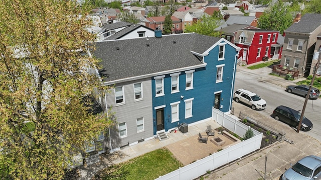 drone / aerial view featuring a residential view