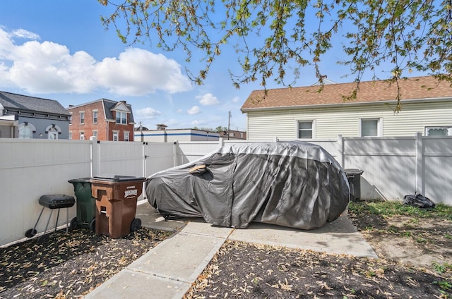 exterior space featuring a fenced backyard