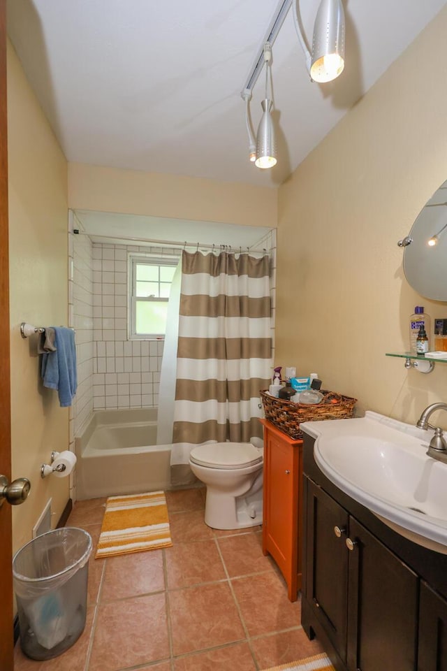 48 Bonnie Ln, Fort Thomas, KY 41075 - bathroom with toilet, tile patterned flooring, shower / bath combo with shower curtain, and vanity