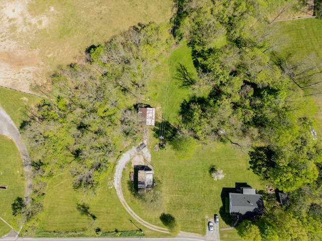 birds eye view of property featuring a rural view