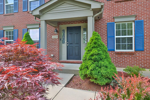 1609 Woodfield Ct, Hebron, KY 41048 - doorway to property featuring brick siding