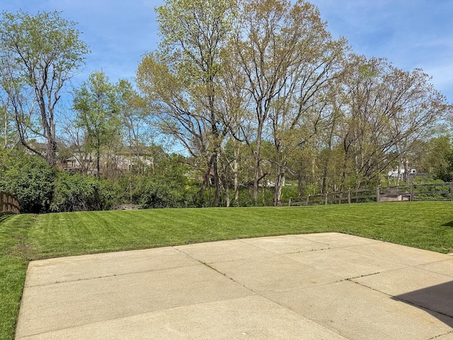 exterior space featuring fence