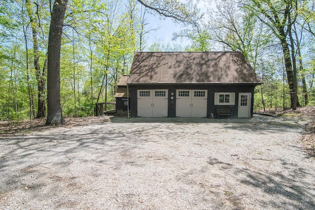 view of detached garage