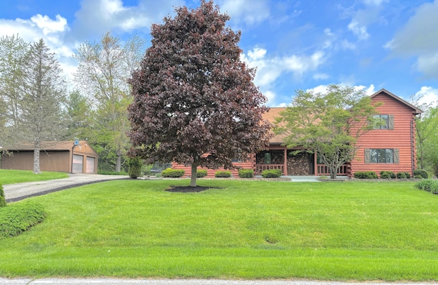 1376 Symbo Ln, Walton, KY 41094 - view of front of home featuring a detached garage, log exterior, and a front lawn