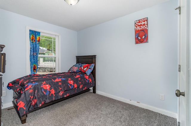 465 Eagle Creek Dr, Dry Ridge, KY 41035 - carpeted bedroom with baseboards