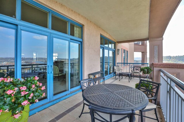 100 W Rivercenter Blvd Unit Ph3B, Covington, KY 41011 - photo 42