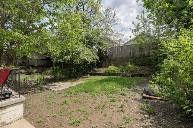 view of yard featuring fence private yard