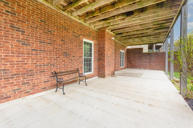 2600 Sunningdale Pl E, La Grange, KY 40031 - view of patio / terrace