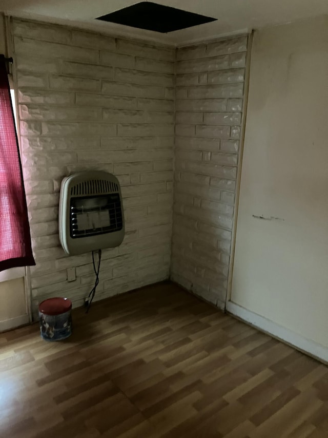 4910 Fowler Creek Rd, Covington, KY 41017 - utility room featuring heating unit