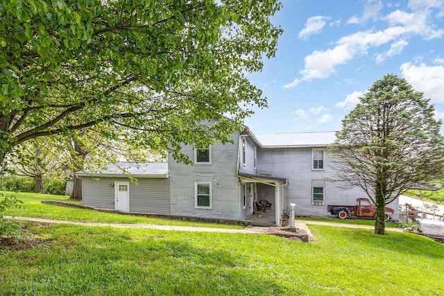 7595 Willow Lenoxburg Rd, Foster, KY 41043 - back of property with a lawn