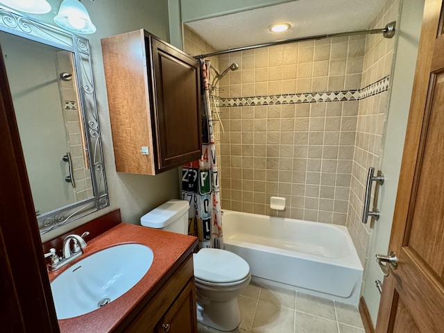 410 Links View Dr, Butler, KY 41006 - bathroom featuring toilet, shower / tub combo with curtain, vanity, and tile patterned floors