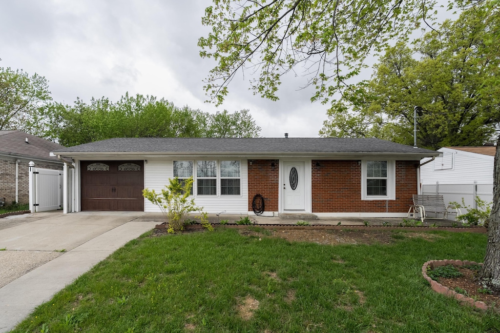 65 Miriam Dr, Florence, KY 41042 - photo 1