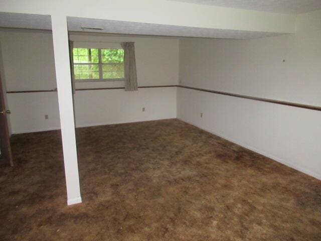 1101 Plateau St, Elsmere, KY 41018 - below grade area with carpet floors