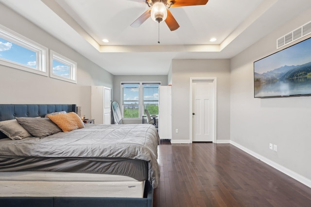 574 Ravensridge Ct, Alexandria, KY 41001 - bedroom featuring hardwood / wood-style flooring, a raised ceiling, baseboards, recessed lighting, and a ceiling fan