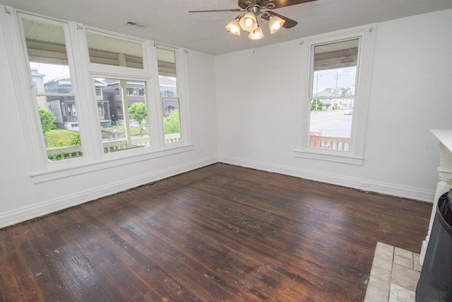 3213 Decoursey Ave, Covington, KY 41015 - unfurnished room with baseboards, ceiling fan, and wood finished floors