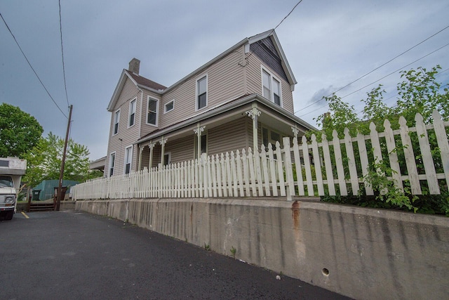 3213 Decoursey Ave, Covington, KY 41015 - view of front of home featuring a chimney