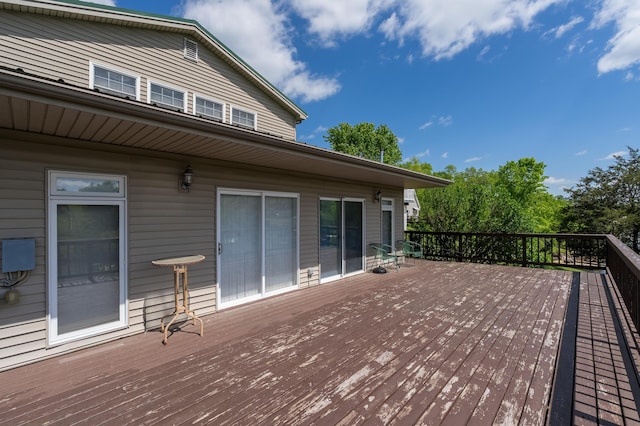 335 Fernwood Dr, Williamstown, KY 41097 - view of wooden terrace