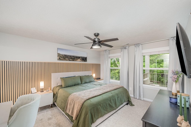 2263 Piazza Rdg, Covington, KY 41017 - bedroom featuring carpet floors, ceiling fan, and a textured ceiling
