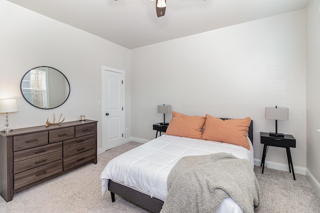 810 Saratoga St, Newport, KY 41071 - bedroom with light carpet, baseboards, and a ceiling fan