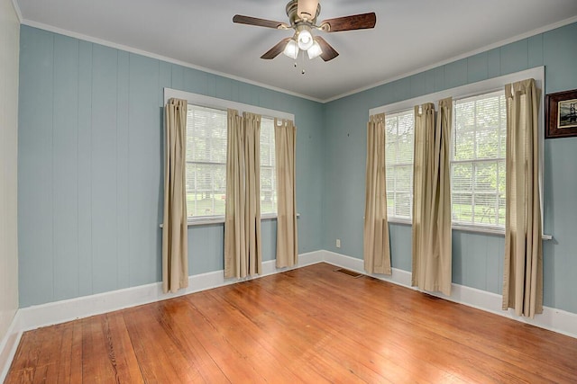4026 N Lake Dr, Morning View, KY 41063 - empty room with ceiling fan, crown molding, and wood finished floors