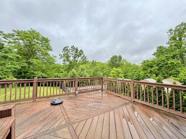 1317 Brook Ct, Erlanger, KY 41018 - view of wooden terrace