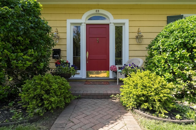 69 Linden Ave, Fort Thomas, KY 41075 - view of exterior entry