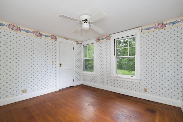 32 S Shaw Ln, Fort Thomas, KY 41075 - unfurnished room featuring baseboards, wood finished floors, ceiling fan, and wallpapered walls