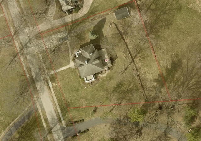 32 S Shaw Ln, Fort Thomas, KY 41075 - aerial overview of property's location with property boundaries highlighted
