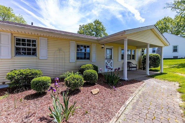 view of front of house with a porch