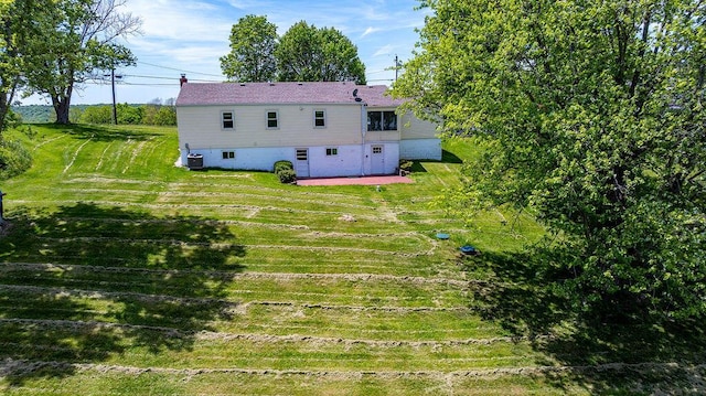aerial view of property and surrounding area