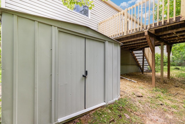 3492 Ridgewood Dr, Erlanger, KY 41018 - view of shed featuring stairway