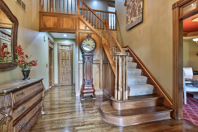 9015 Washington Trace Rd, California, KY 41007 - foyer entrance featuring dark wood finished floors, a high ceiling, and stairway
