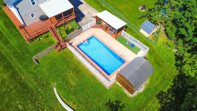 17 Harrison Ave, Bellevue, KY 41073 - view of subject property featuring a pool