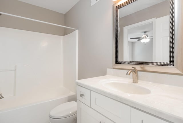 1169 Appomattox Dr, Florence, KY 41042 - full bath with toilet, vanity, shower / bathtub combination, and ceiling fan