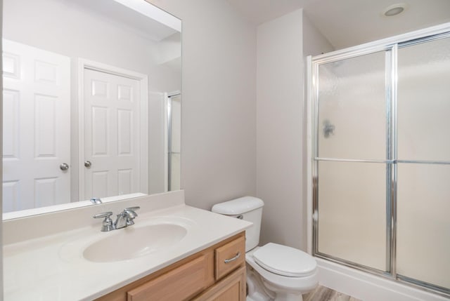 1169 Appomattox Dr, Florence, KY 41042 - full bath featuring a shower with door, vanity, and toilet