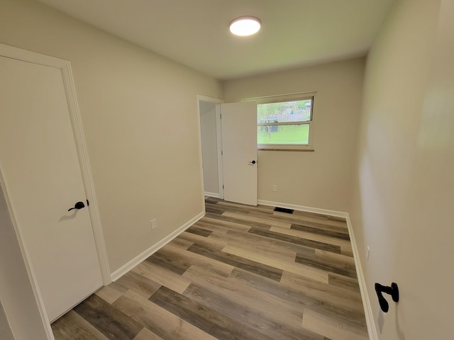3157 Woodward St, Erlanger, KY 41018 - unfurnished room featuring wood finished floors and baseboards