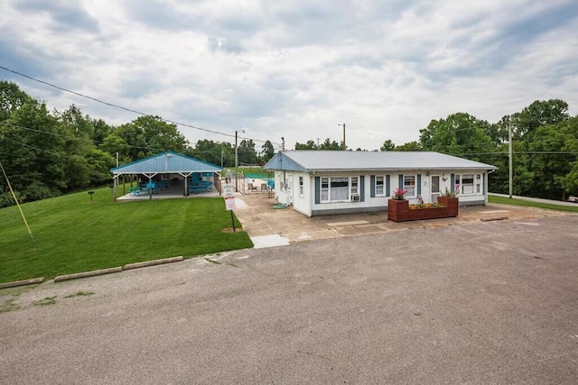 247 Hideaway, Owenton, KY 40359 - view of front of home with a front lawn