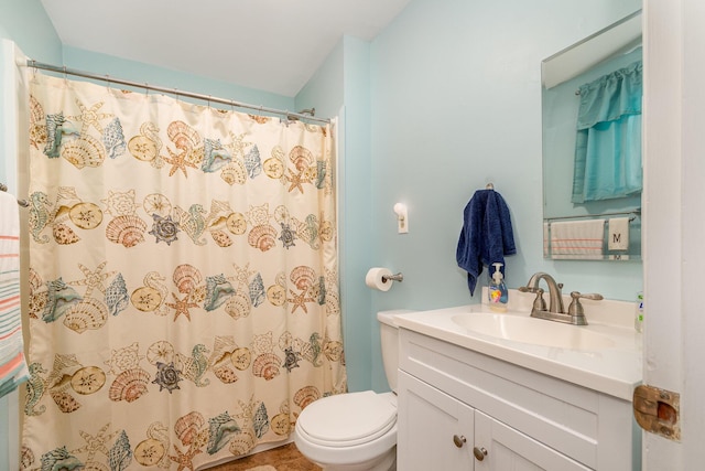 2534 Buttermilk Pike, Fort Mitchell, KY 41017 - full bathroom with vanity and a shower with shower curtain