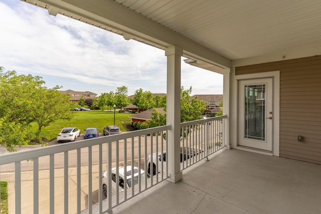 567 Riverpointe Dr Unit 11, Dayton, KY 41074 - balcony featuring a residential view