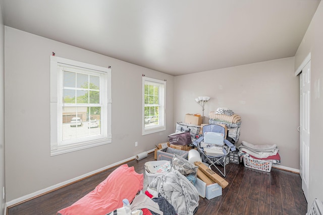 8 Whispering Woods Ln, Alexandria, KY 41001 - playroom with wood finished floors and baseboards